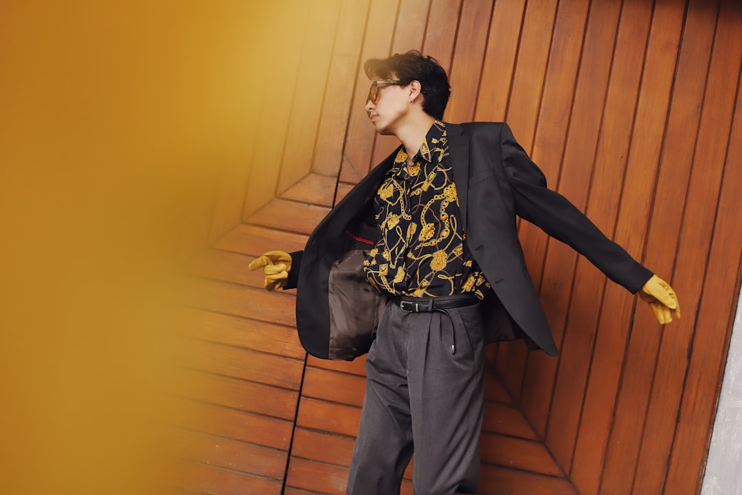 Streetstyle en sterren: zo zag heren kleding eruit in het jaar 2000